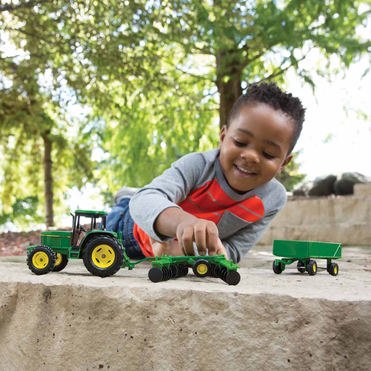 1/32 John Deere 6410 with Wagon and Disk - Image 3