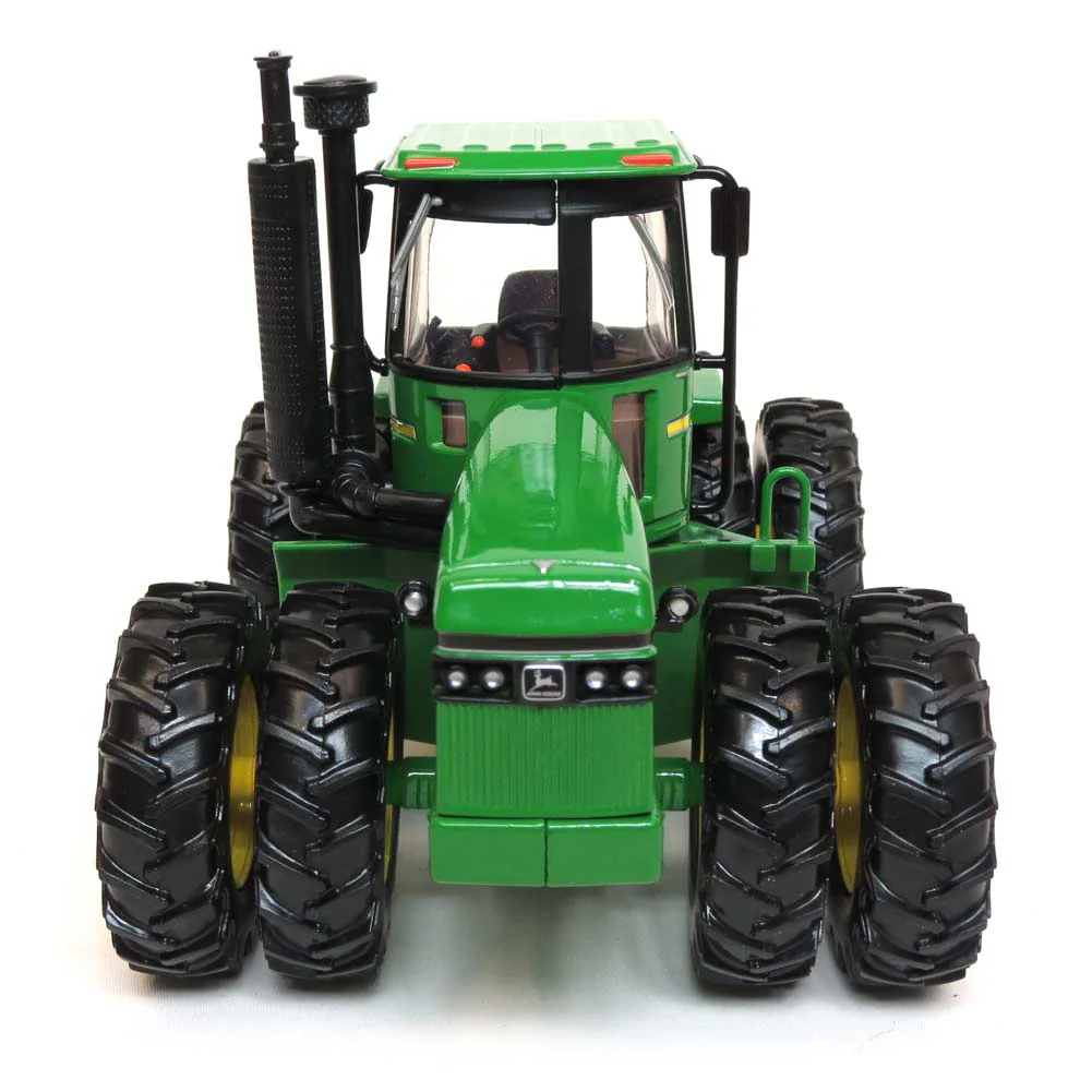1/32 John Deere 8650 4WD Tractor with Front & Rear Duals by ERTL, 2016 National Farm Toy Show - Image 7