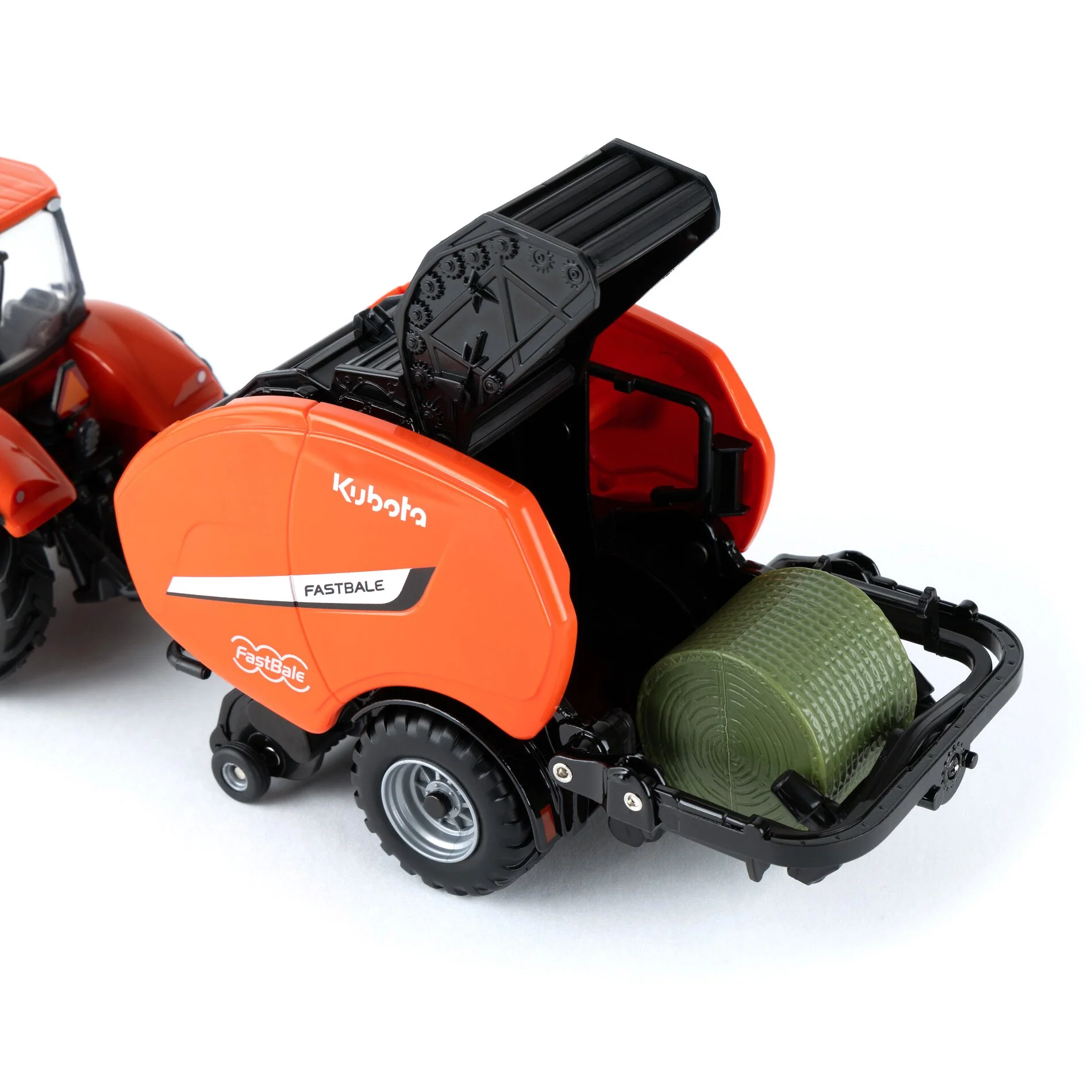 1/32 Kubota M7-134 Tractor with Kubota FastBale Round Baler & Bale by ERTL - Image 2