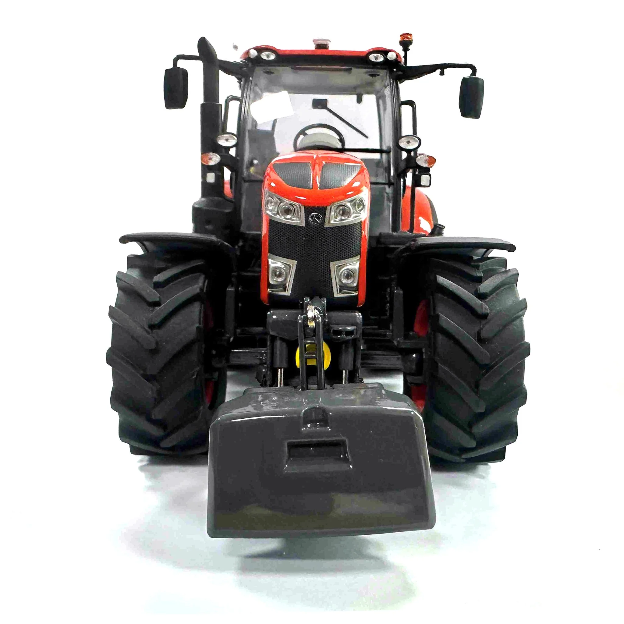 1/32 Kubota M7-174 Tractor with Cab & MFD by Universal Hobbies - Image 7