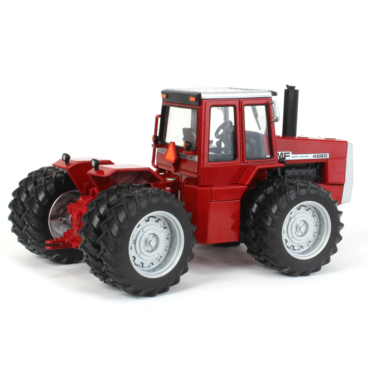 1/32 Massey Ferguson 4880 4WD Tractor, ERTL Prestige Collection - Image 3