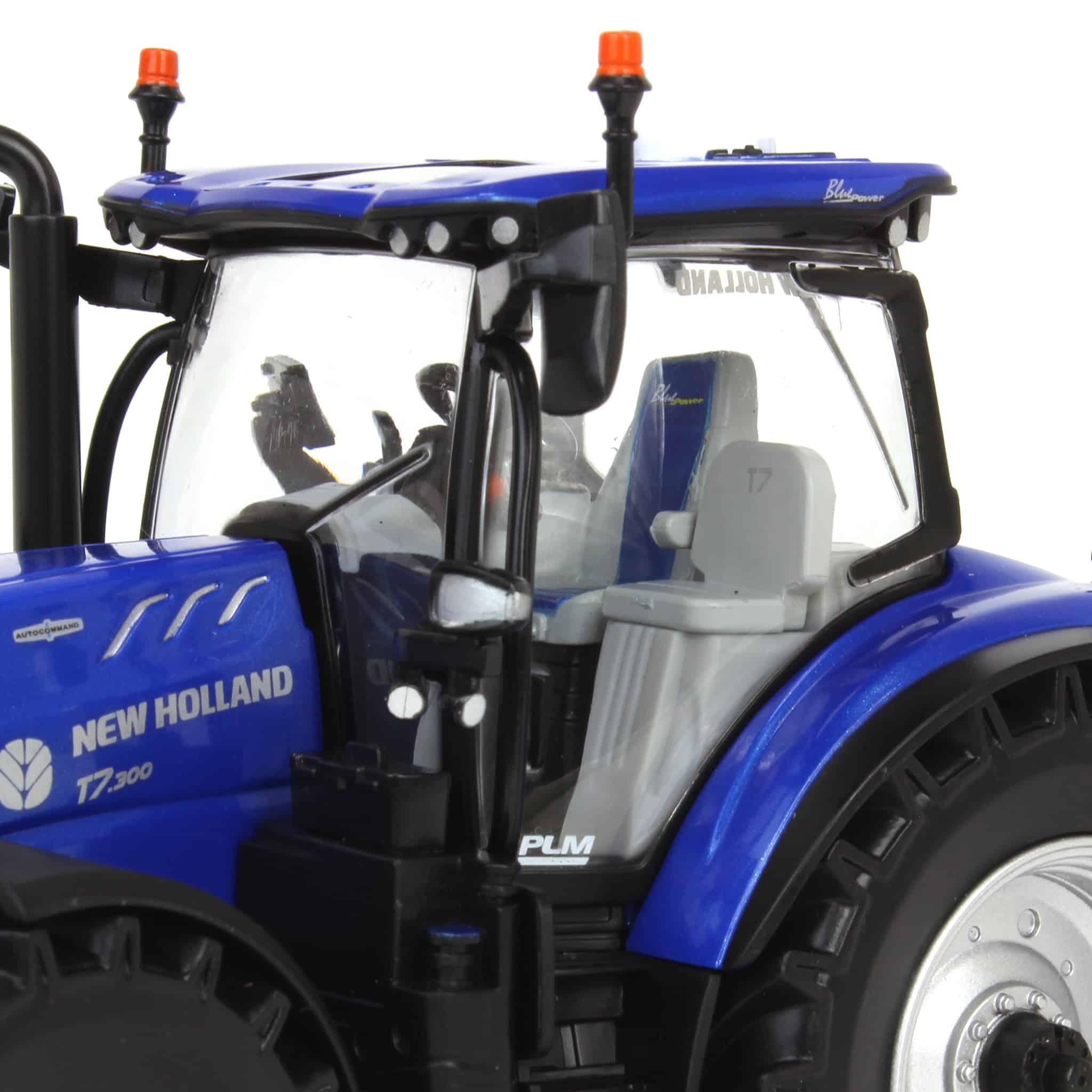 1/32 New Holland T7.300 Blue Power Tractor, ERTL Prestige Collection - Image 4