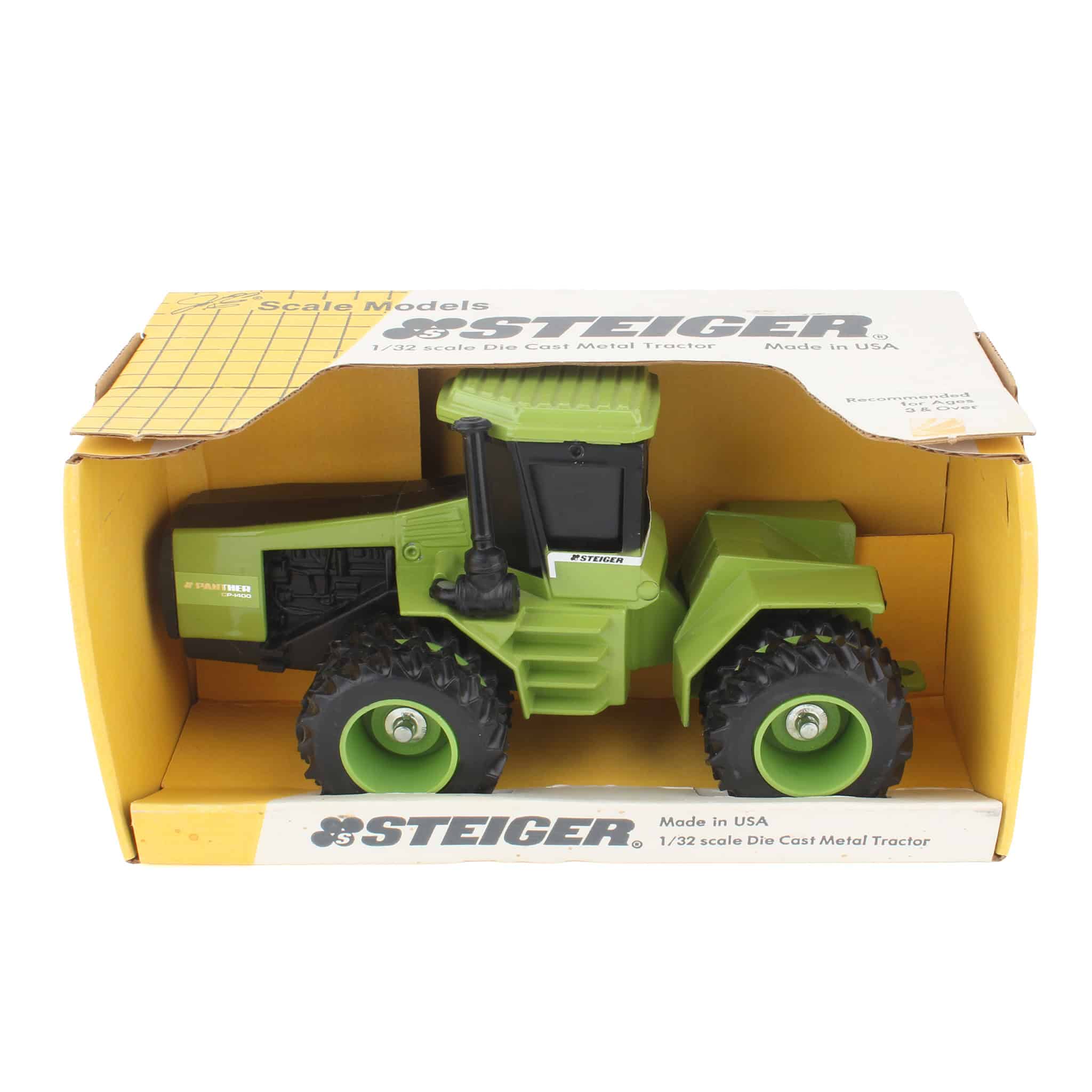 1/32 Steiger Panther CP-1400 Tractor with Duals and Green Rims by Scale Models