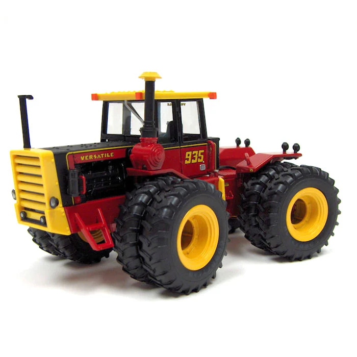 1/32 Versatile 935 Tractor with Duals, 2011 National Farm Toy Show by ERTL - Image 2