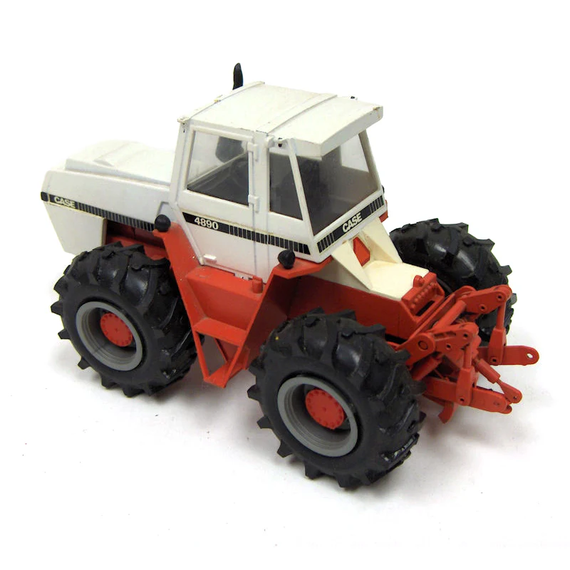 1/35 Case 4890 Tractor with 3-Point Hitch by Conrad - Image 2