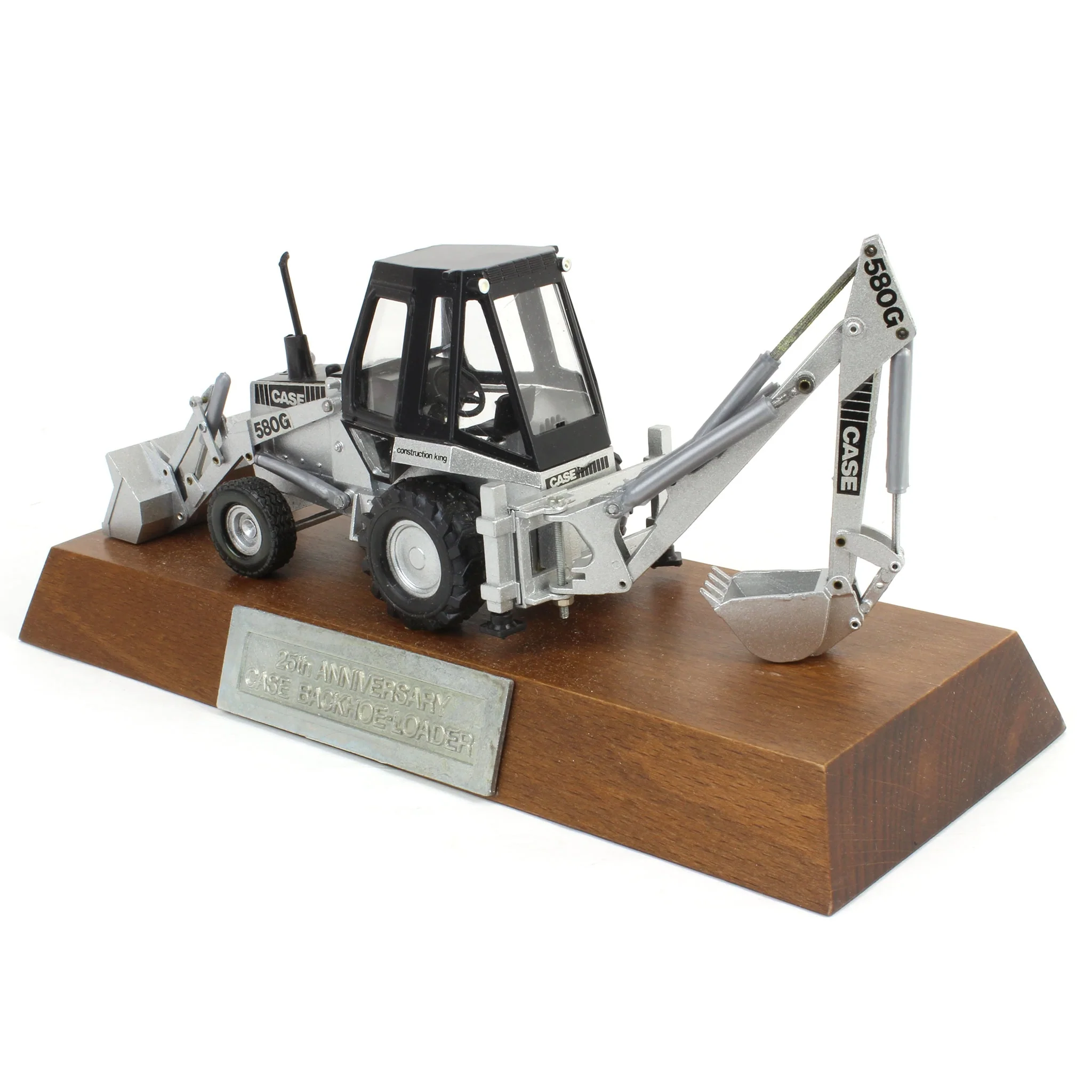 1/35 Case 580G Construction King with Backhoe, Silver Jubilee by Conrad - Image 3