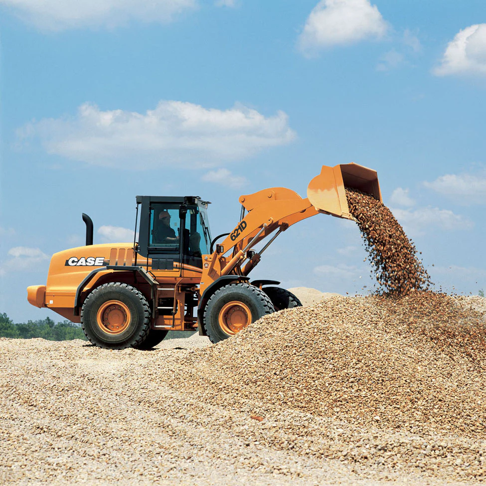 1/50 Case 621D Wheel Loader by ERTL - Image 2
