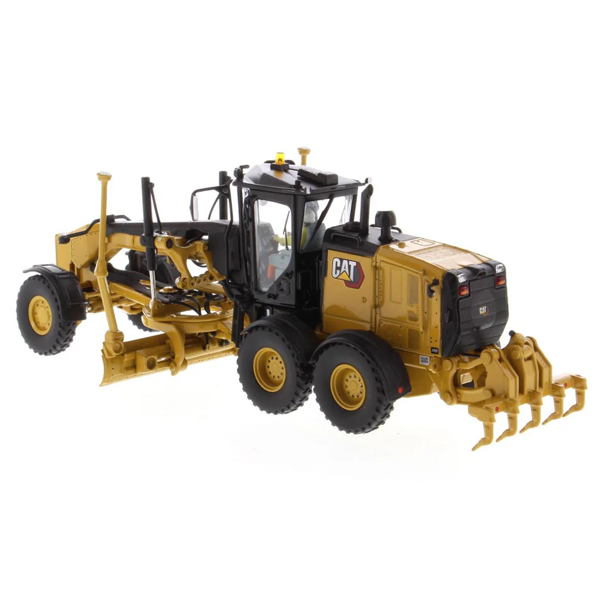 1/50 Caterpillar 150 Motor Grader, Diecast Masters High Line Series - Image 4