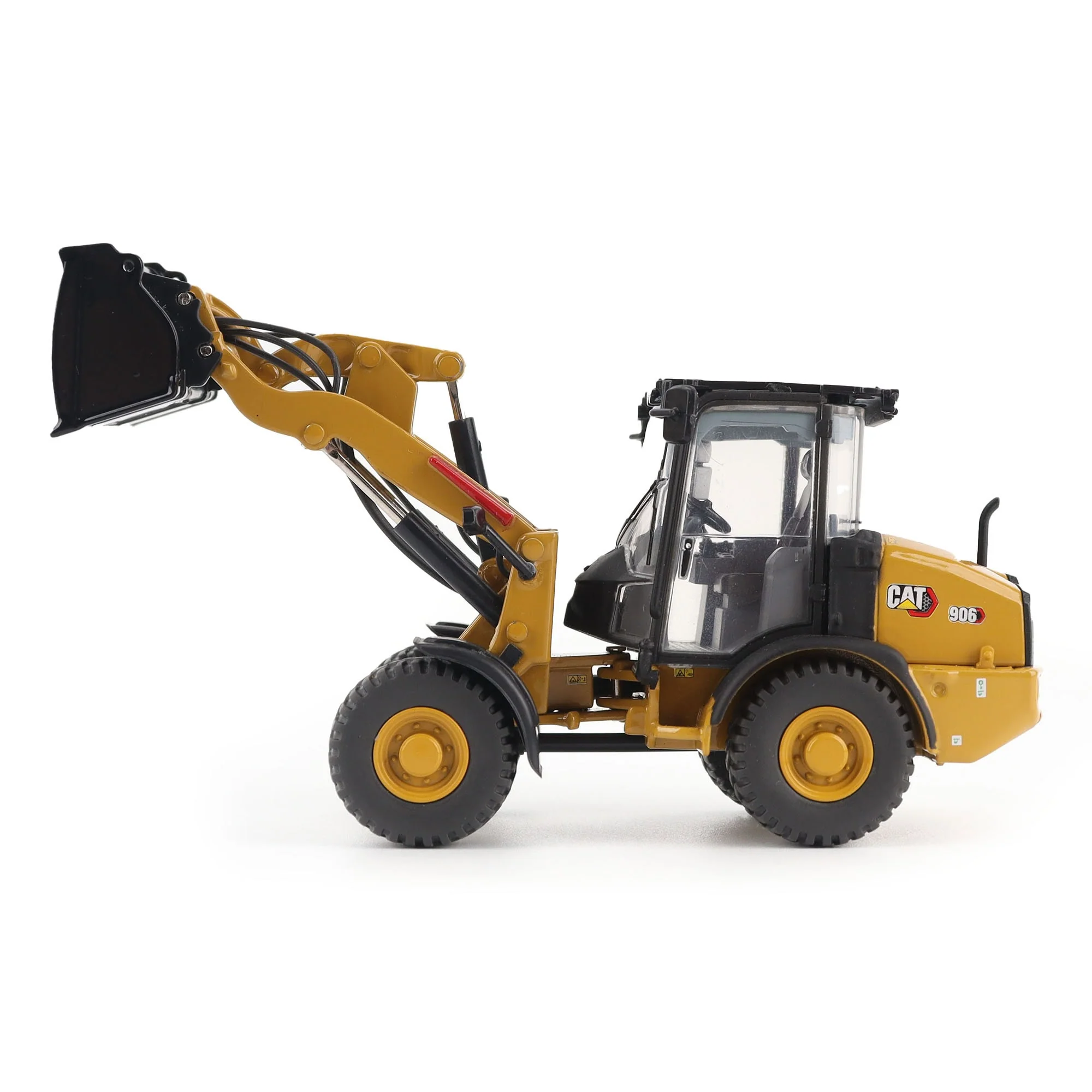 1/50 CAT 906 Compact Wheel Loader by Diecast Masters - Image 2