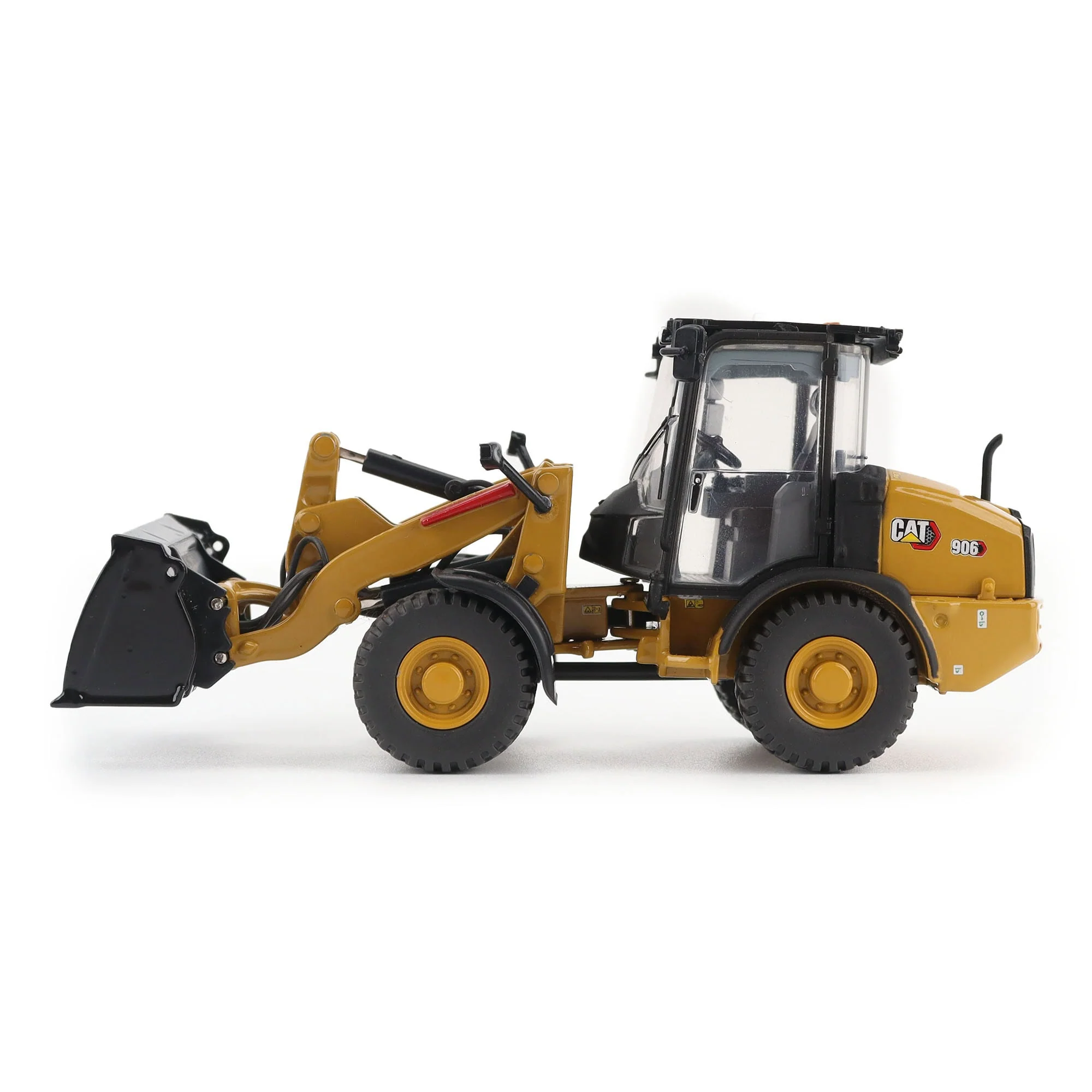 1/50 CAT 906 Compact Wheel Loader by Diecast Masters - Image 3