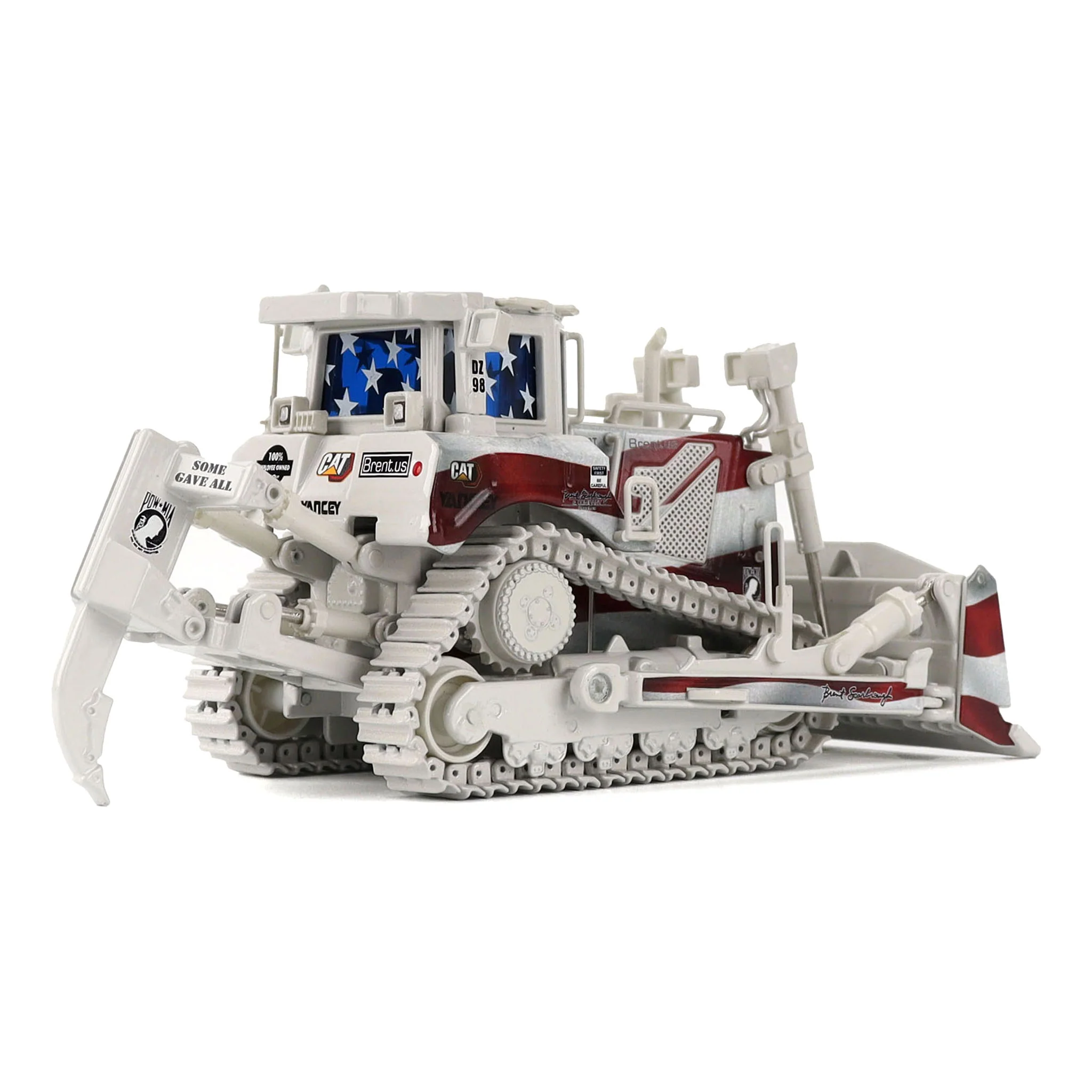 1/50 CAT D8T Dozer with Patriotic Decoration, Brent Scarbrough & Co. - Image 5