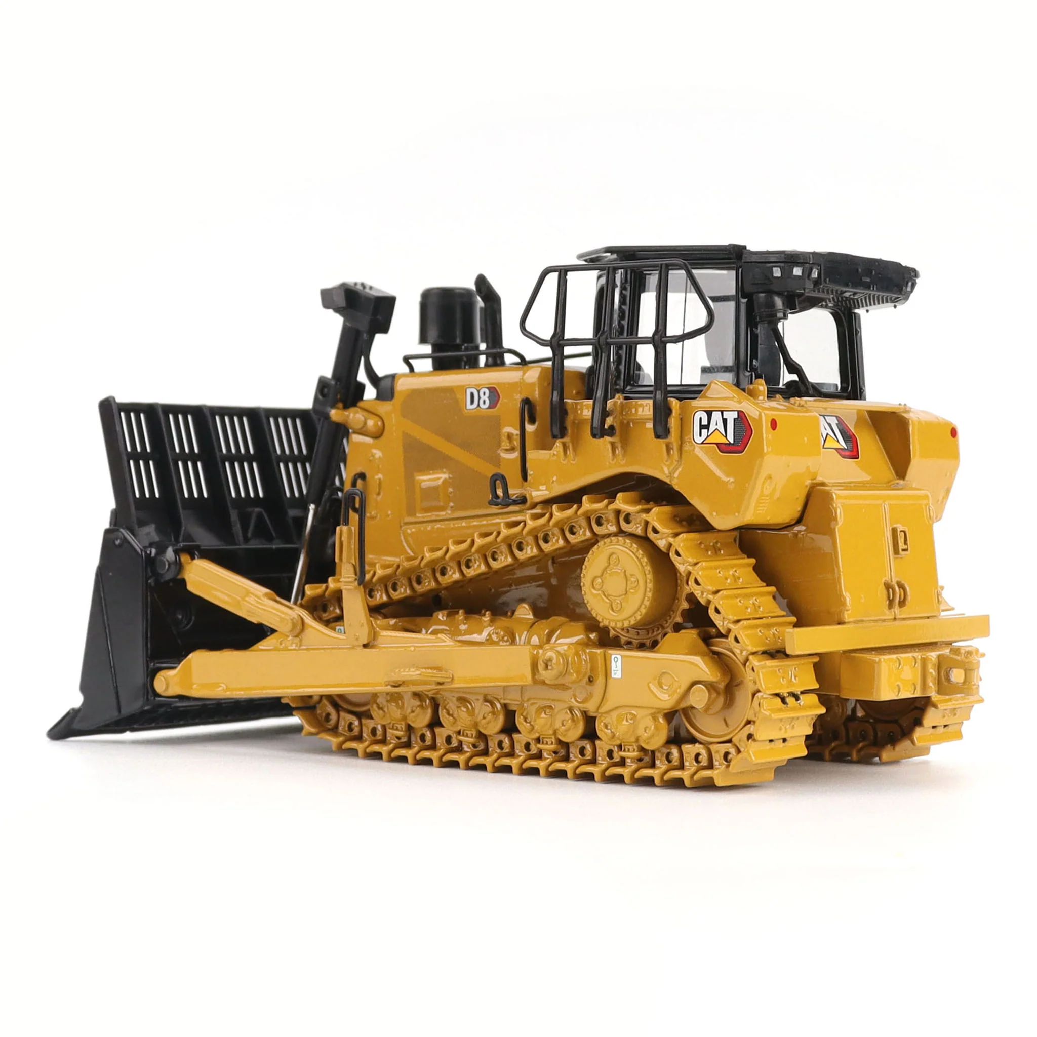 1/50 Caterpillar D8 Dozer Waste Handler Configuration, High Line Series - Image 3