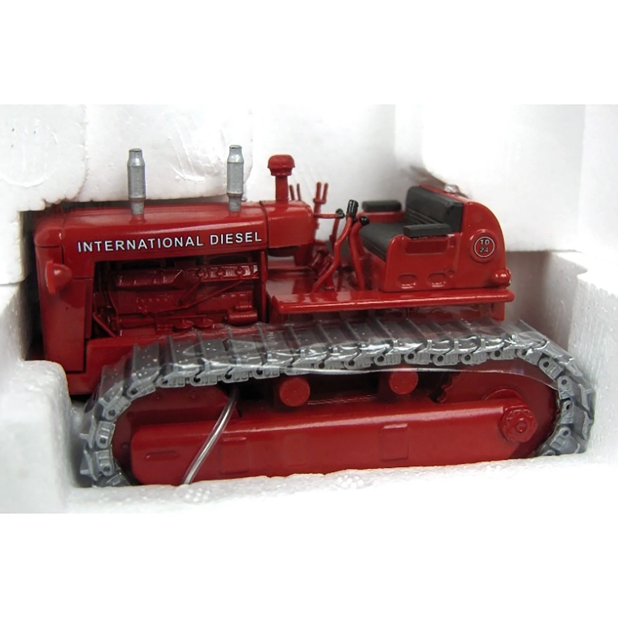 1/50 International TD-24 Agriculture Diesel Crawler - Image 3