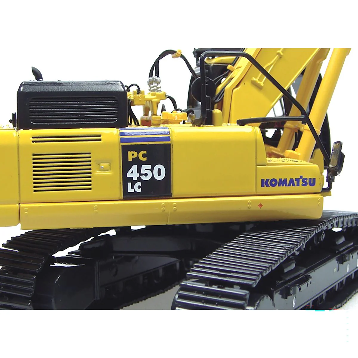 1/50 Komatsu PC450LC Excavator with Short Boom & Bucket by Universal Hobbies - Image 4