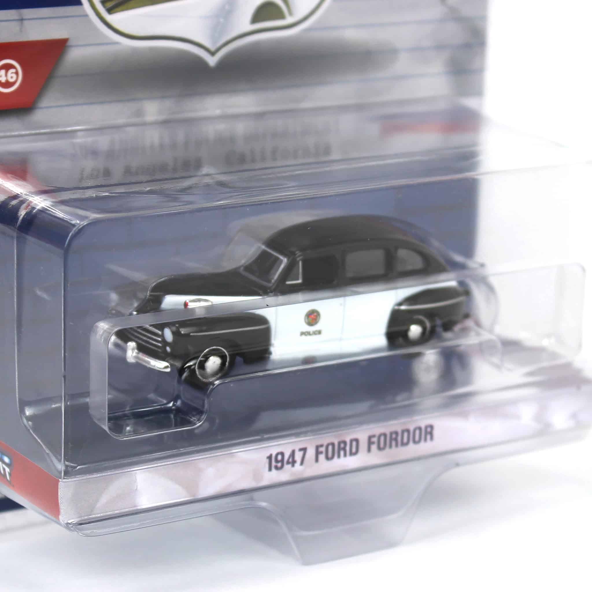 1/64 1947 Ford Fordor, Los Angeles Police Department (LAPD), Hot Pursuit Series 46 - Image 2