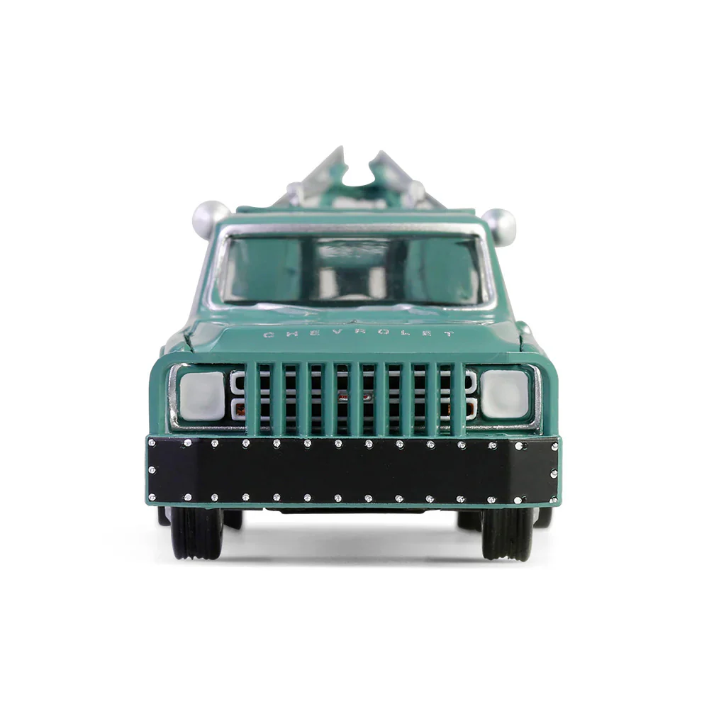 1/64 1967 Chevrolet C-30 Dually Wrecker, Holley Speed Shop, Dually Drivers Series 16 - Image 4