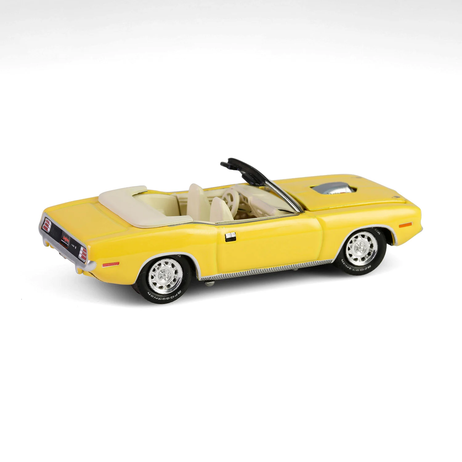 1/64 1970 Plymouth 'Cuda Convertible, Scottsdale 2024, Yellow, Barrett-Jackson Series 15 - Image 4