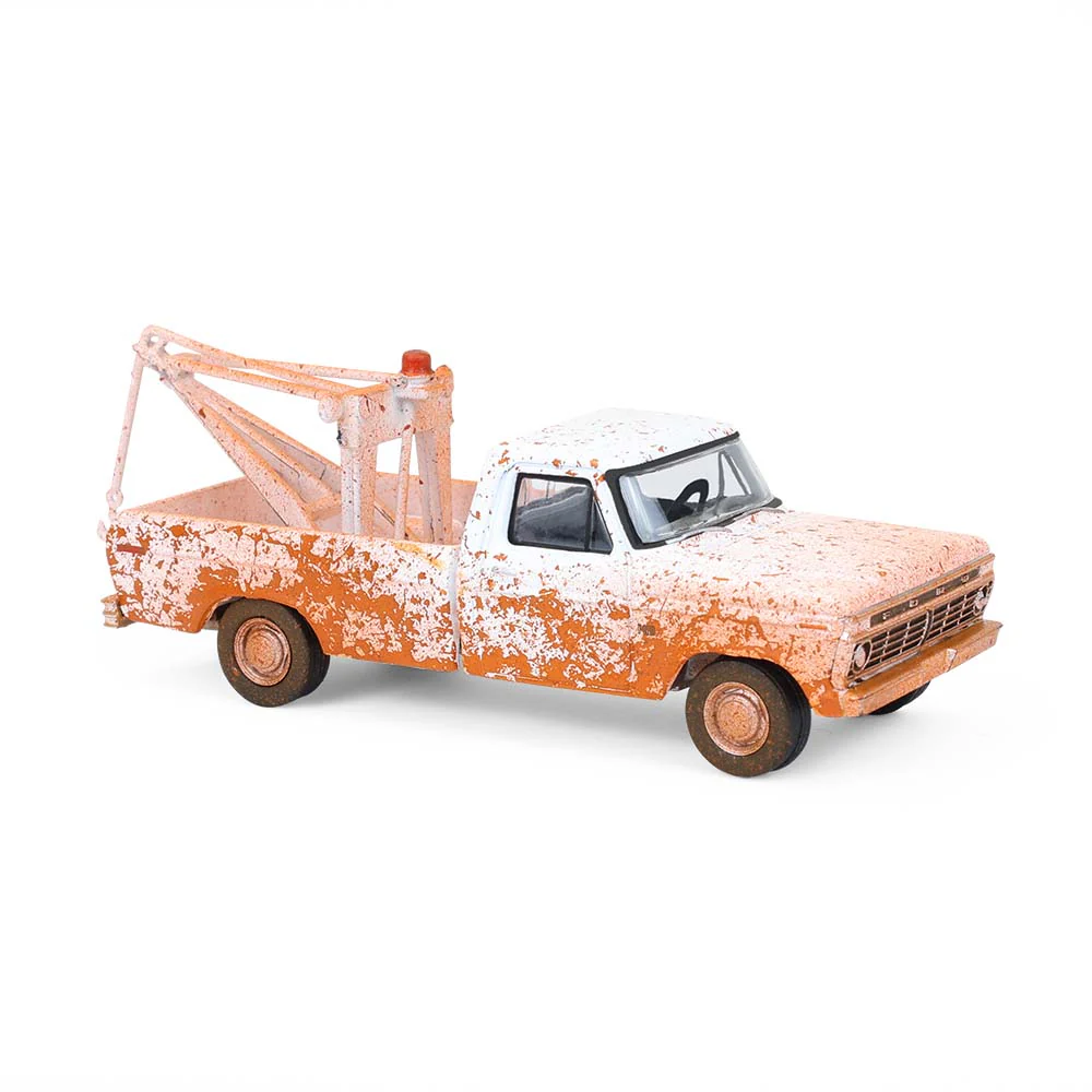 1/64 1973 Ford F-100 with Drop-In Tow Hook, Weathered White, Blue Collar Collection Series 14 - Image 2