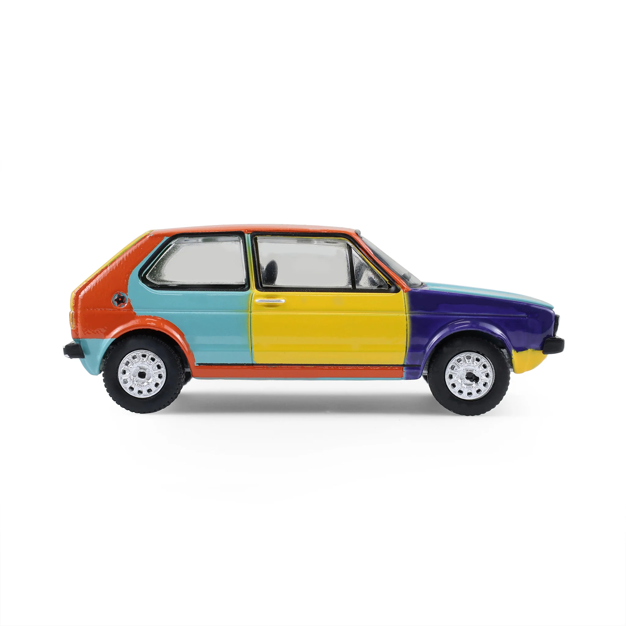 1/64 1975 Volkswagen Rabbit Harlequin Tribute, Club Vee-Dub Series 21 - Image 4