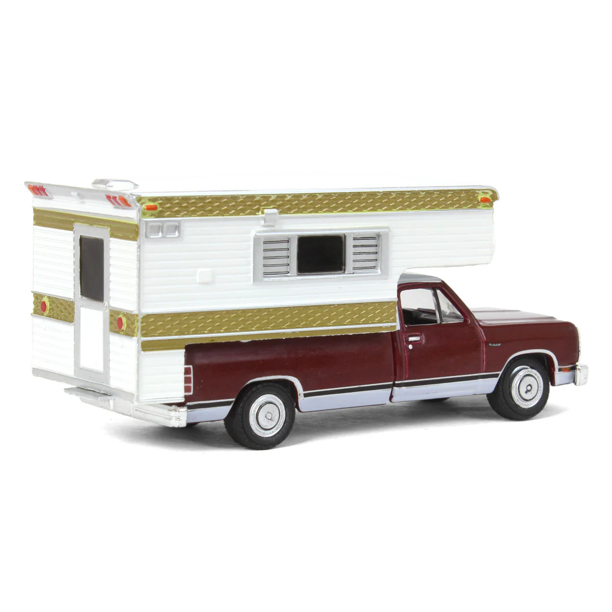 1/64 1981 Dodge Ram D-250 Royal with Large Camper by GreenLight Collectibles, Red & White - Image 3