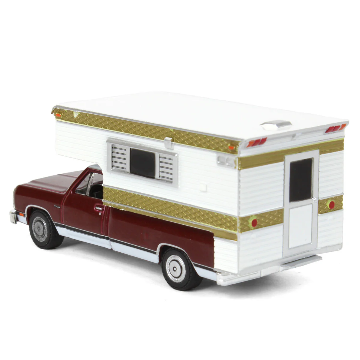1/64 1981 Dodge Ram D-250 Royal with Large Camper by GreenLight Collectibles, Red & White - Image 4