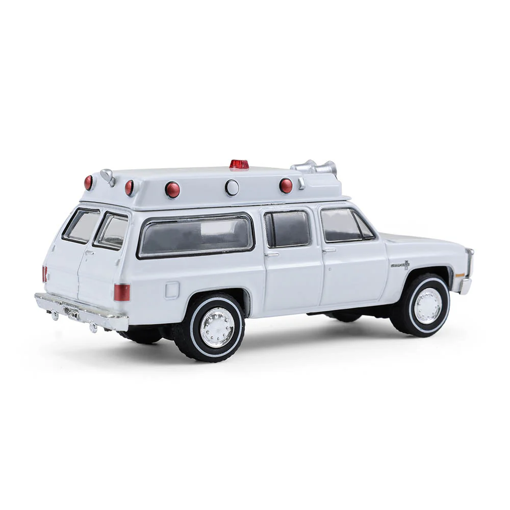 1/64 1983 Chevrolet Suburban K20 Custom Deluxe Ambulance, Plain White, Hobby Exclusive - Image 3