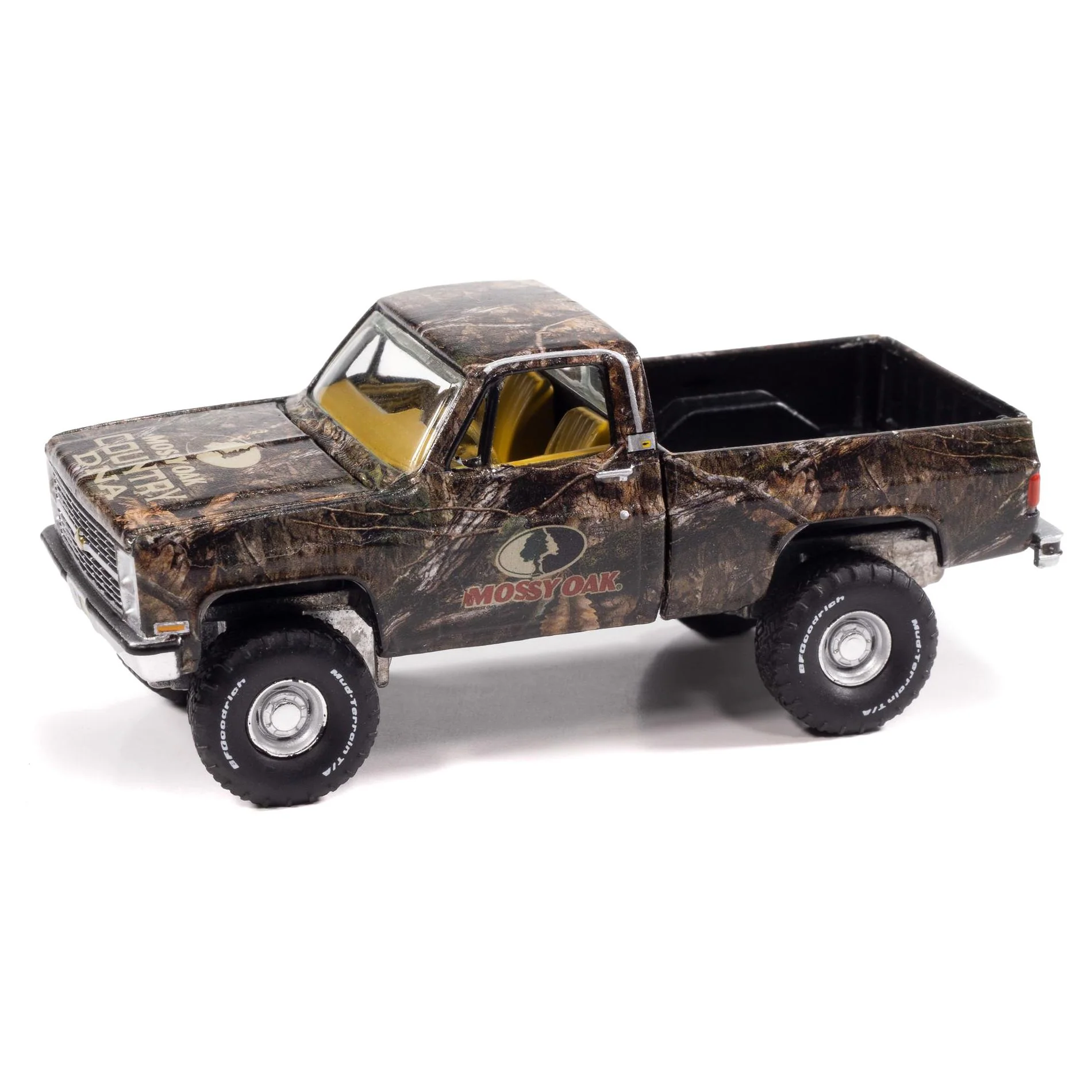 1/64 1983 Chevy Silverado Lifted Pickup Truck with Mossy Oak Accent by Big Country