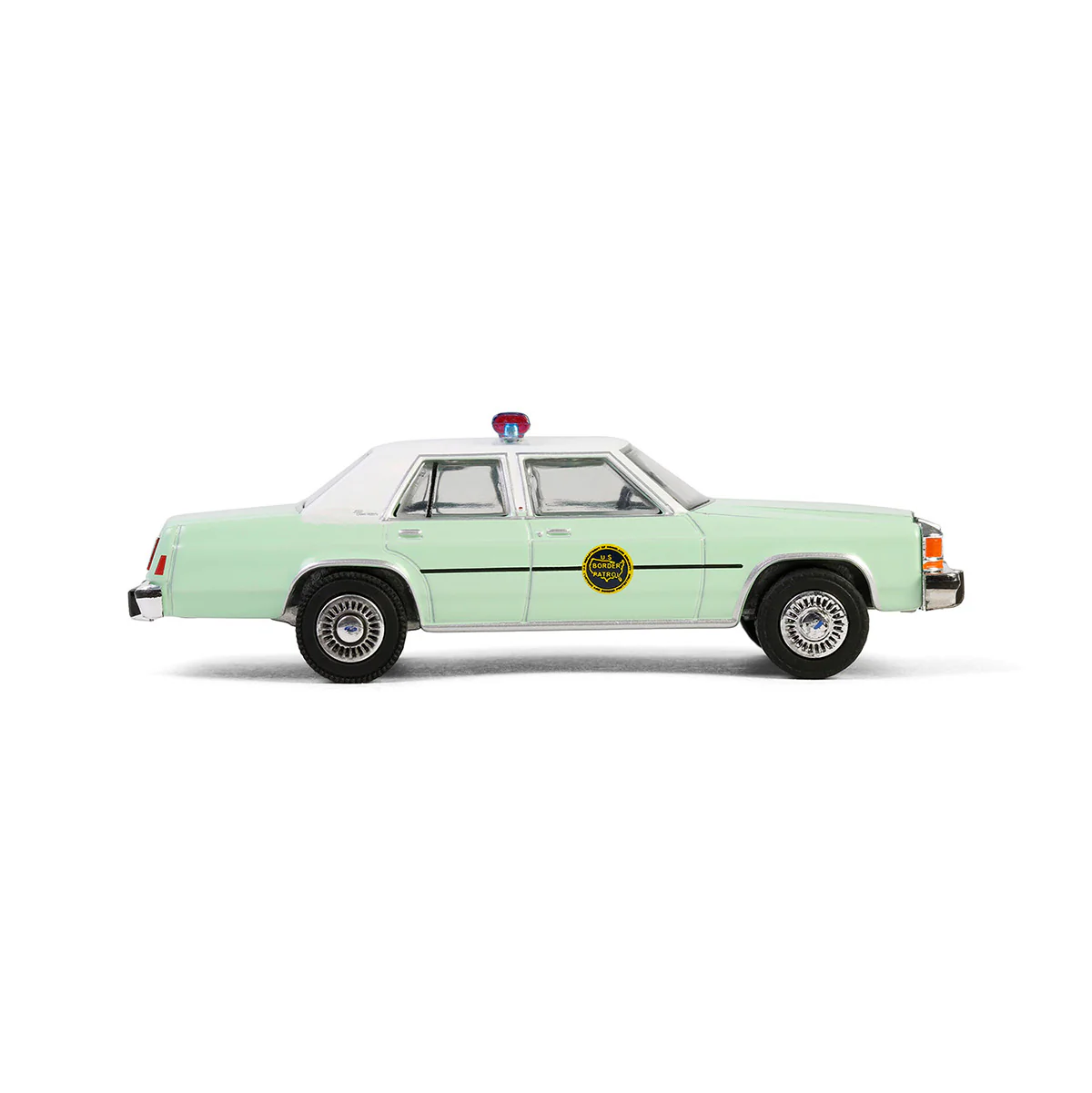 1/64 1983 Ford LTD Crown Victoria, US Customs & Border Patrol, Hot Pursuit Special Edition - Image 3