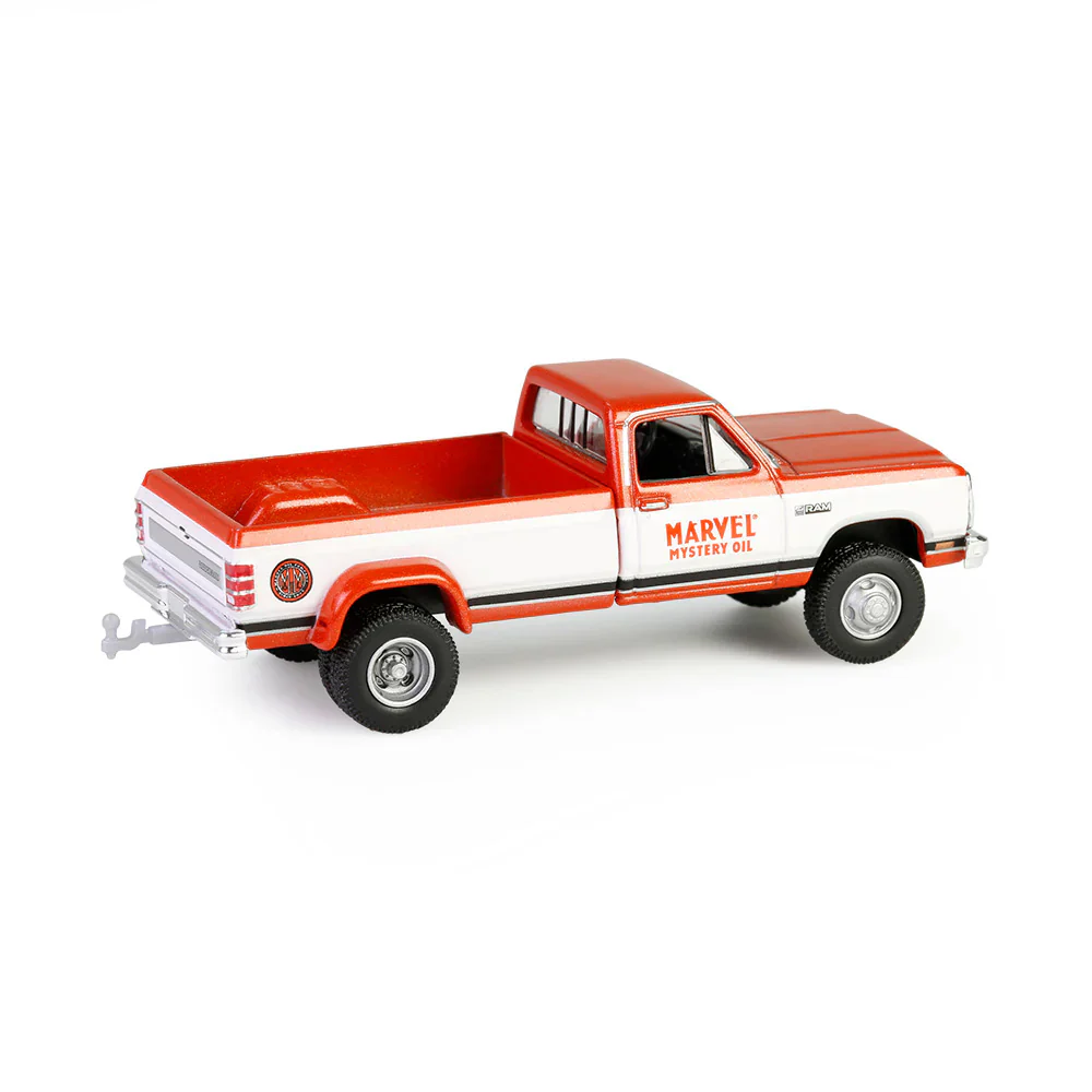 1/64 1989 Dodge Ram Dually, Marvel Mystery Oil, Dually Drivers Series 16 - Image 4