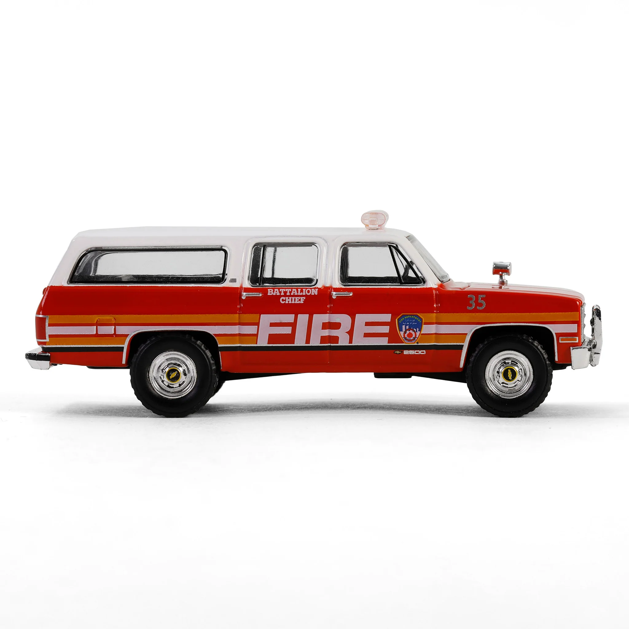 1/64 1991 Chevrolet Suburban, FDNY Battalion Chief, Hobby Exclusive - Image 3
