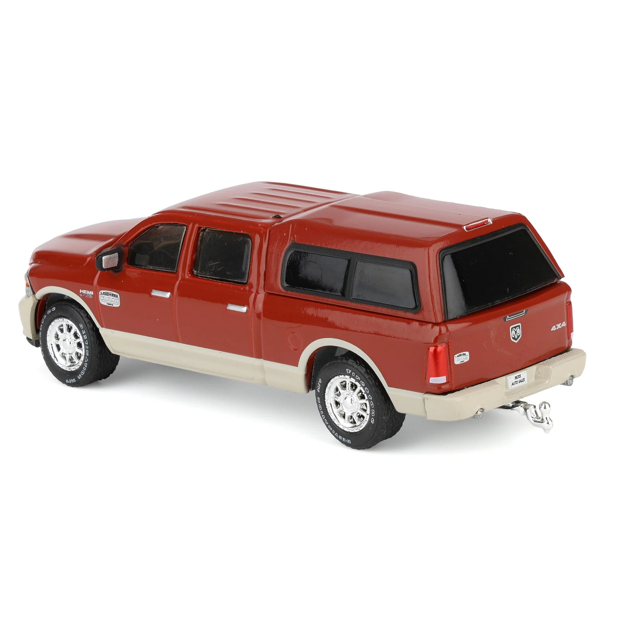 1/64 2015 Ram 1500 Longhorn Pickup Truck with Cap, Red & Gold, Rick's Auto Sales Series 2 by GreenLight Collectibles - Image 4