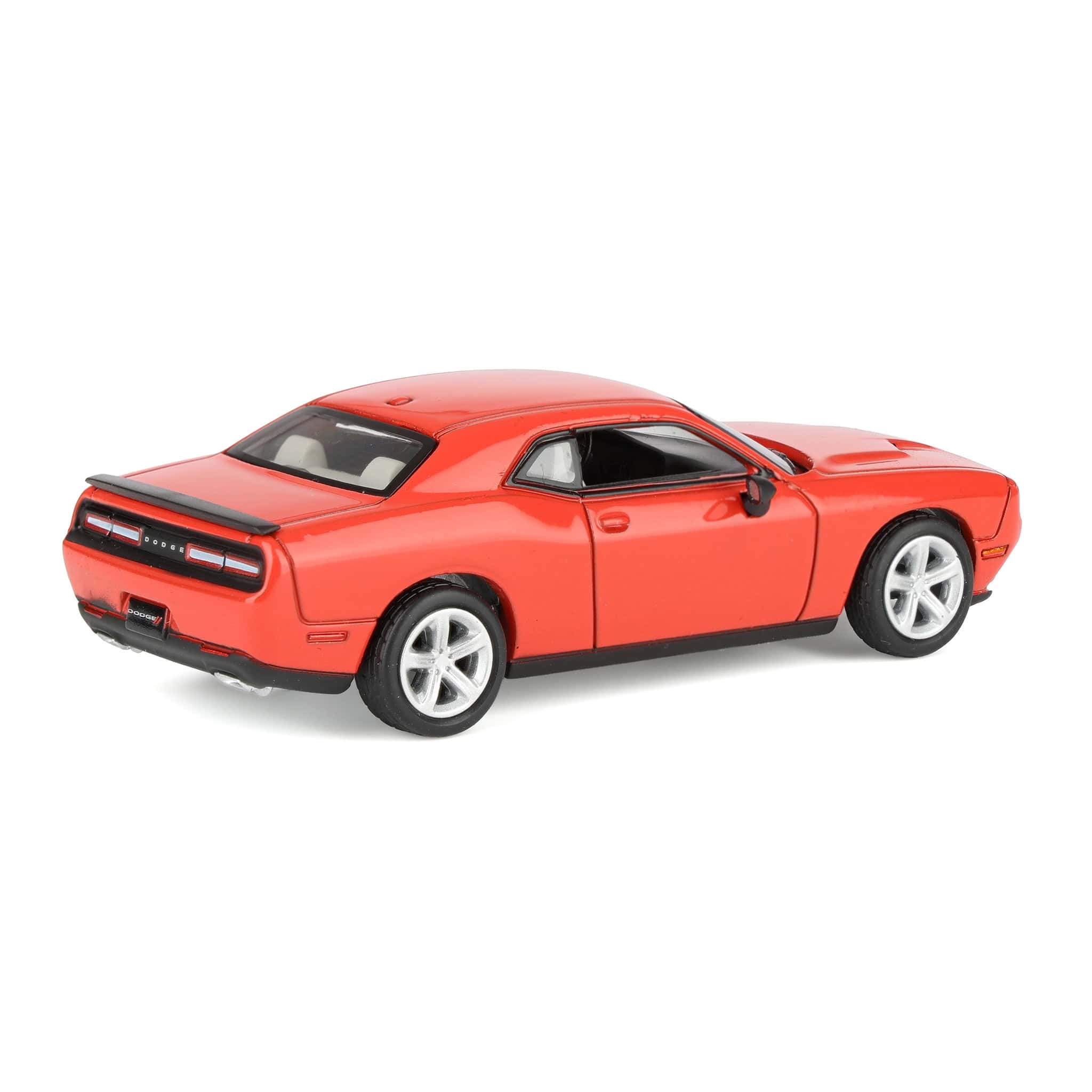 1/64 2016 Dodge Challenger RT, Torred, GreenLight Muscle Series 30 - Image 3