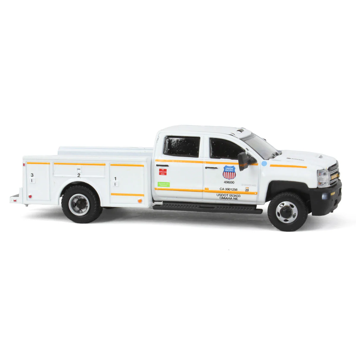 1/64 2018 Chevrolet Silverado 3500 Service Bed, Union Pacific Maintenance, Dually Drivers 11 - Image 2