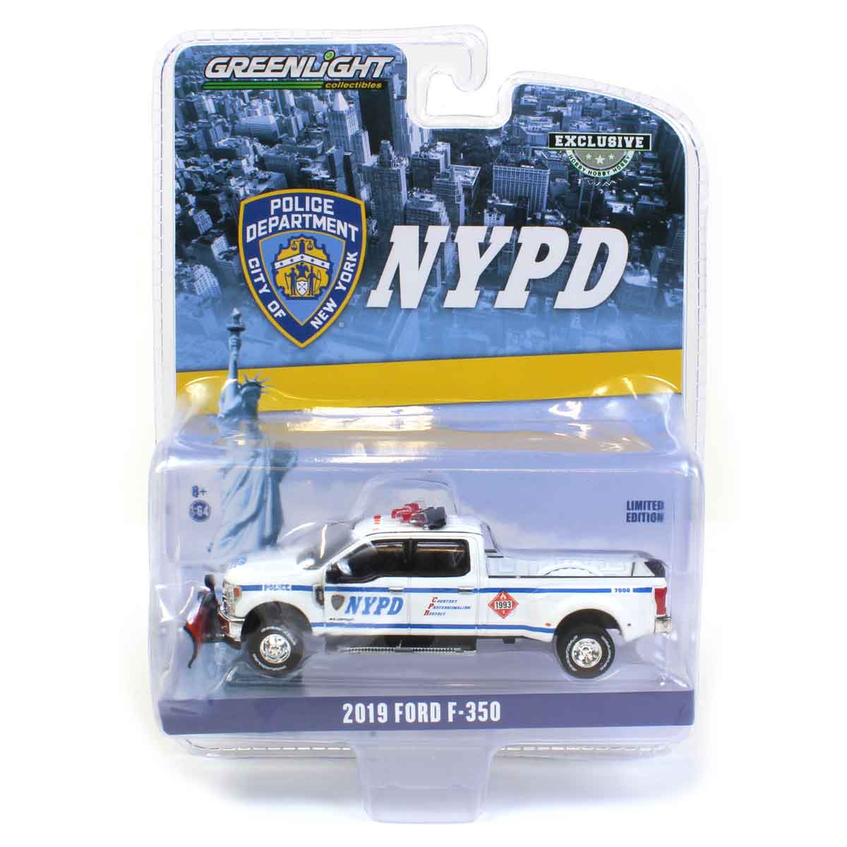 1/64 2019 Ford F-350 Dually Pickup Truck (NYPD) Class 3 Hazmat with Snow Plow - Image 5