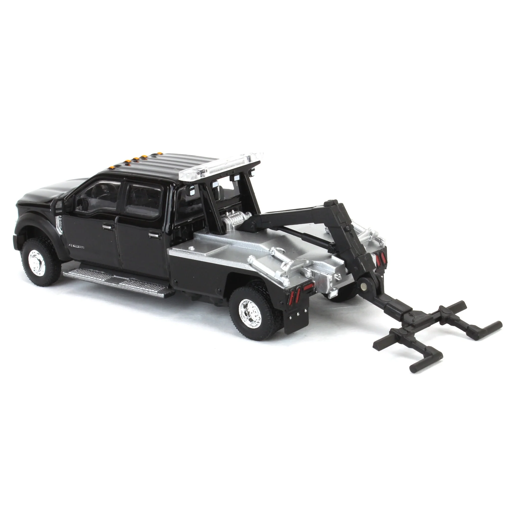 1/64 2020 Ford F-450 Super Duty Dually with Wrecker Bed, Agate Black, Town & Country Exclusive - Image 4