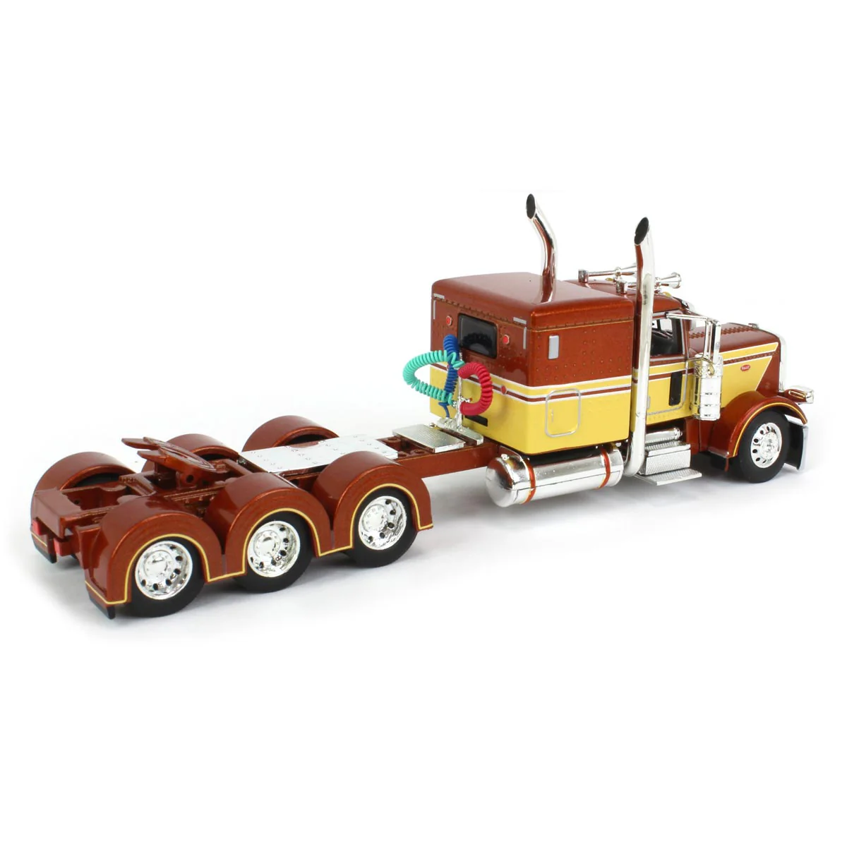 1/64 Amber & Tan Peterbilt 389 Semi Truck with Fontaine Magnitude Tri-axle Lowboy, Jeep, & Stinger, DCP by First Gear - Image 5