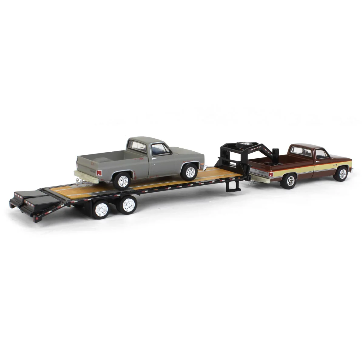 1/64 Brown & Tan 1986 Chevy K-30 Longbed with Gooseneck & Project Truck, Greenlight Exclusive - Image 3