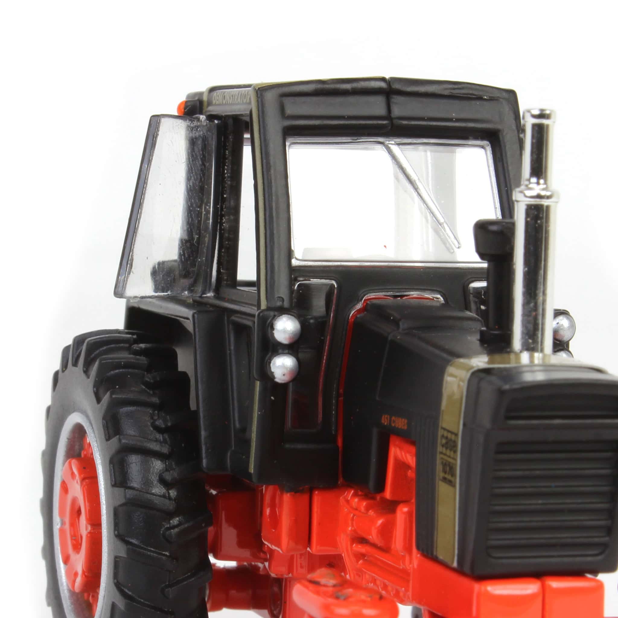 1/64 Case 970 & 1070 Agri King Black Knight Tractors Set, ERTL Prestige Collection - Image 7