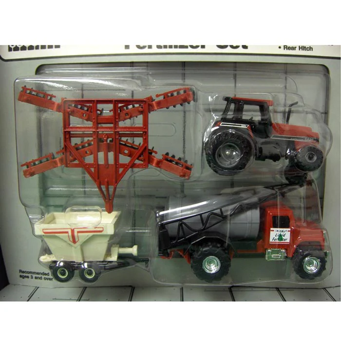 1/64 Case IH 4-Piece Fertilizer Set with Foldout Barn - Image 2
