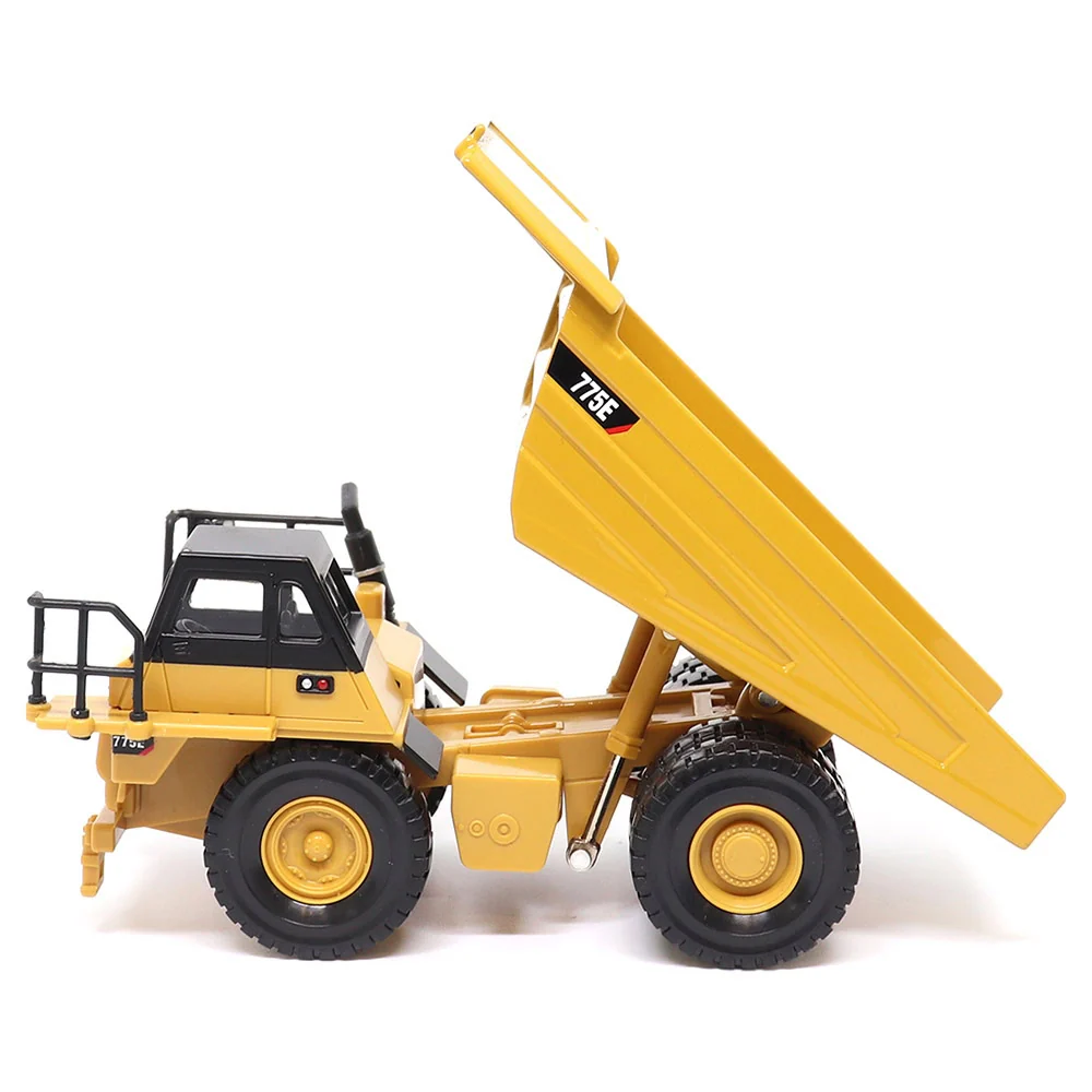 1/64 CAT 775E Off-Highway Truck by Diecast Masters - Image 9
