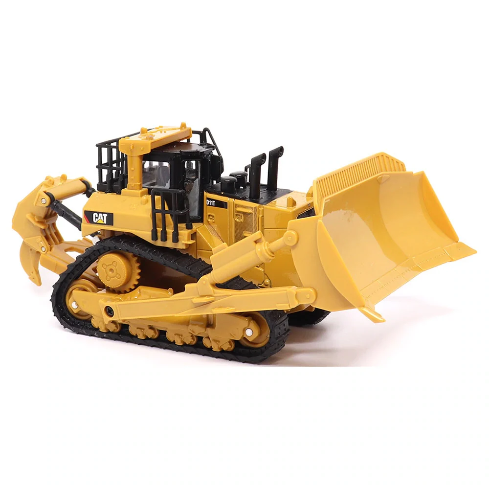 1/64 CAT D11 Dozer with Blade & Ripper by Diecast Masters - Image 10