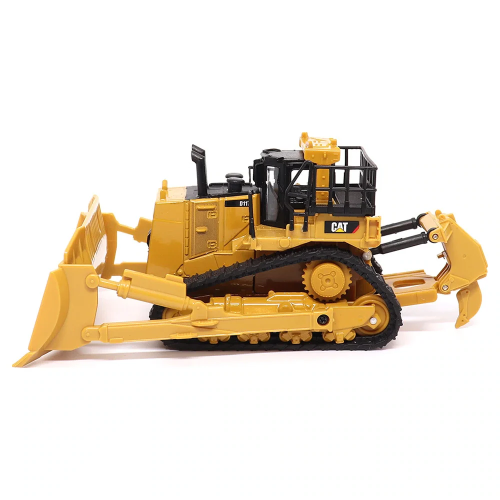 1/64 CAT D11 Dozer with Blade & Ripper by Diecast Masters - Image 3
