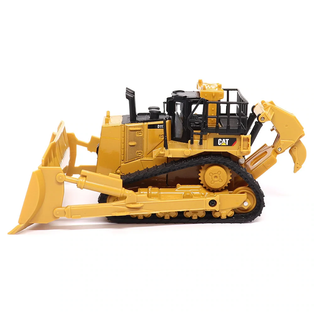 1/64 CAT D11 Dozer with Blade & Ripper by Diecast Masters - Image 4