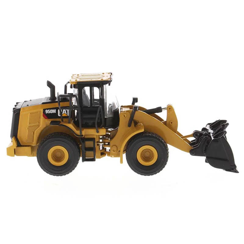 1/64 Caterpillar 950M Wheel Loader, Diecast Masters Play & Collect - Image 5