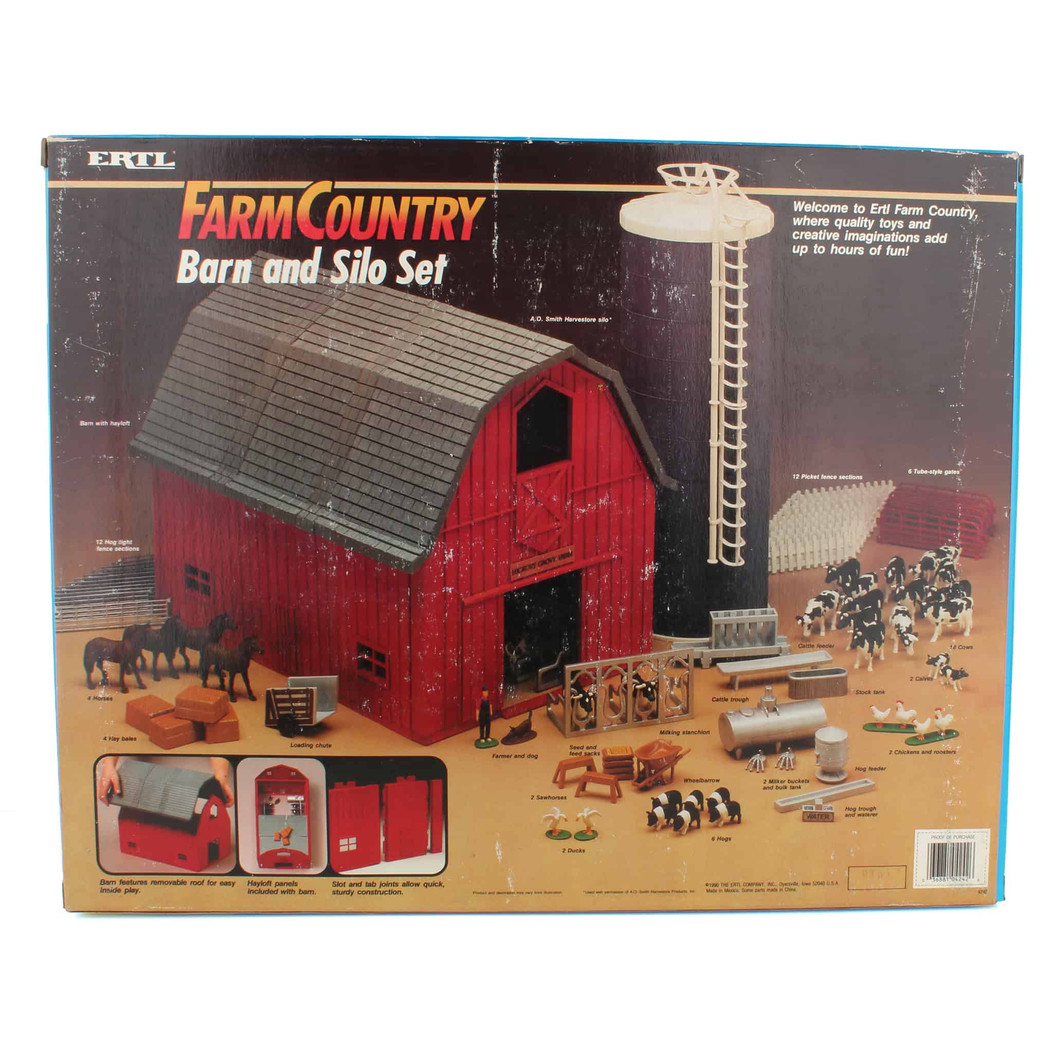 1/64 ERTL Farm Country Barn & Silo Set with Case IH 7130 Tractor, 117 Pieces - Image 2
