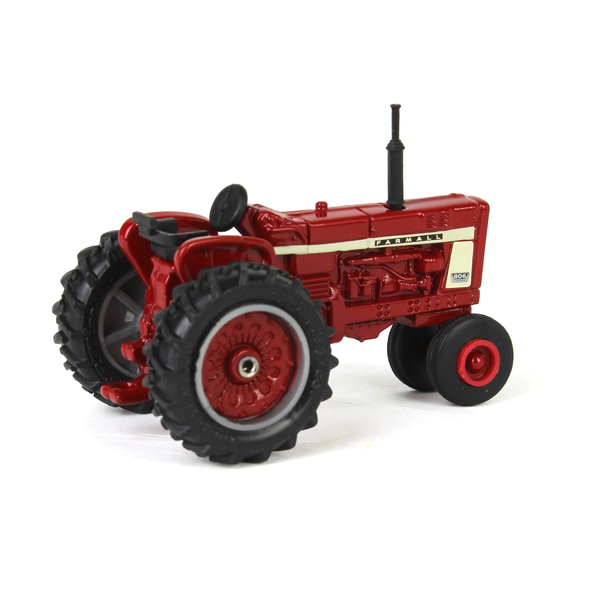 1/64 IH Farmall 806 Tractor with Clamshell Fenders, ERTL Replica Play - Image 3