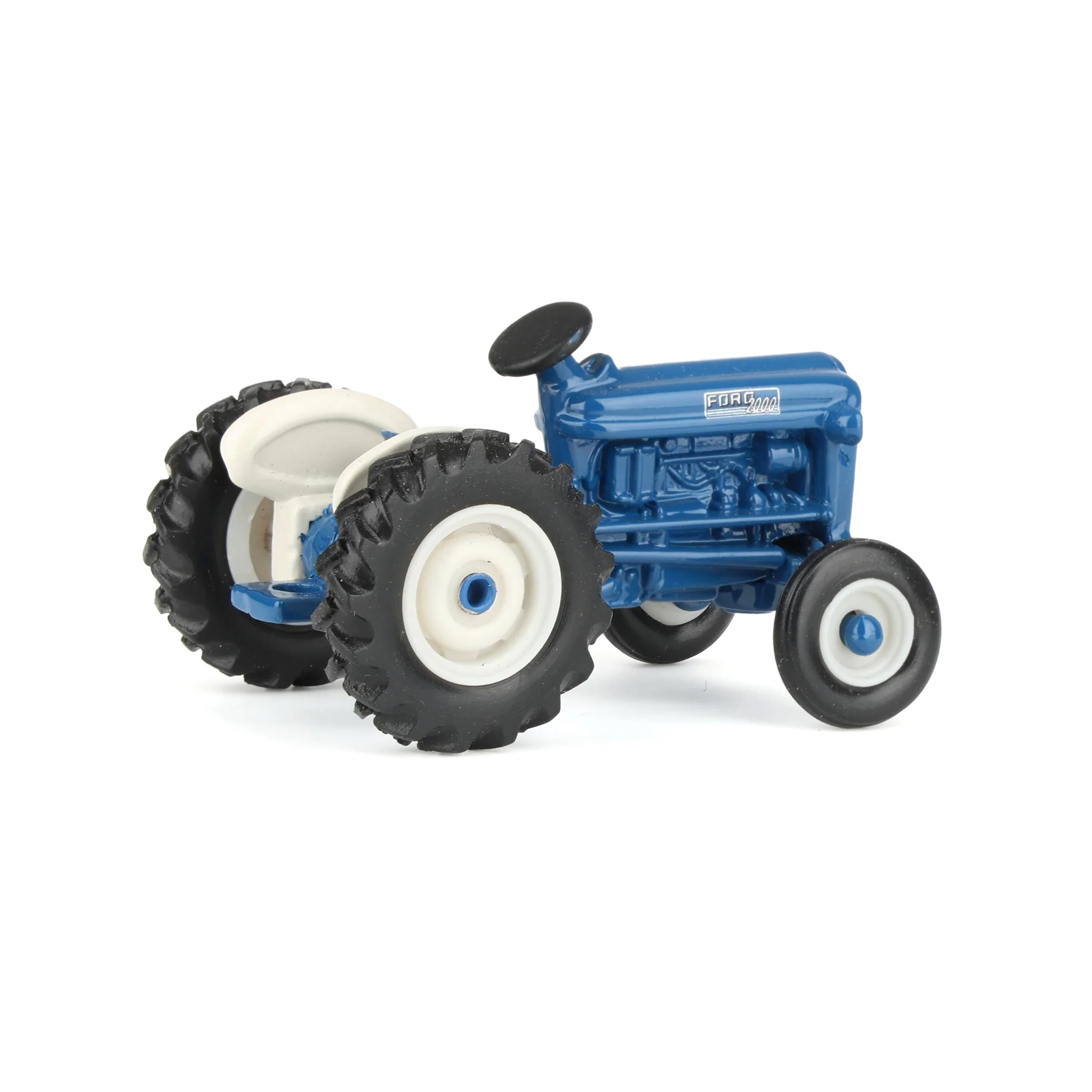 1/64 Ford 2000 Tractor by ERTL - Image 3