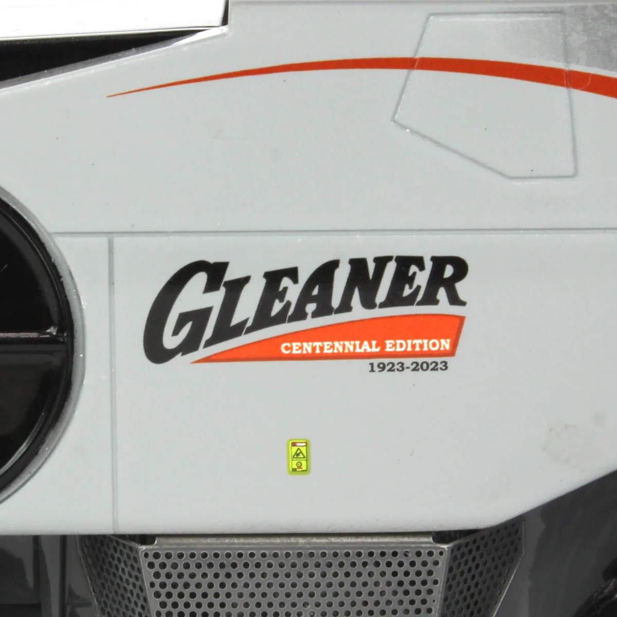 1/64 Gleaner S98 Combine with Duals and Corn & Grain Heads, Centennial Edition - Image 8