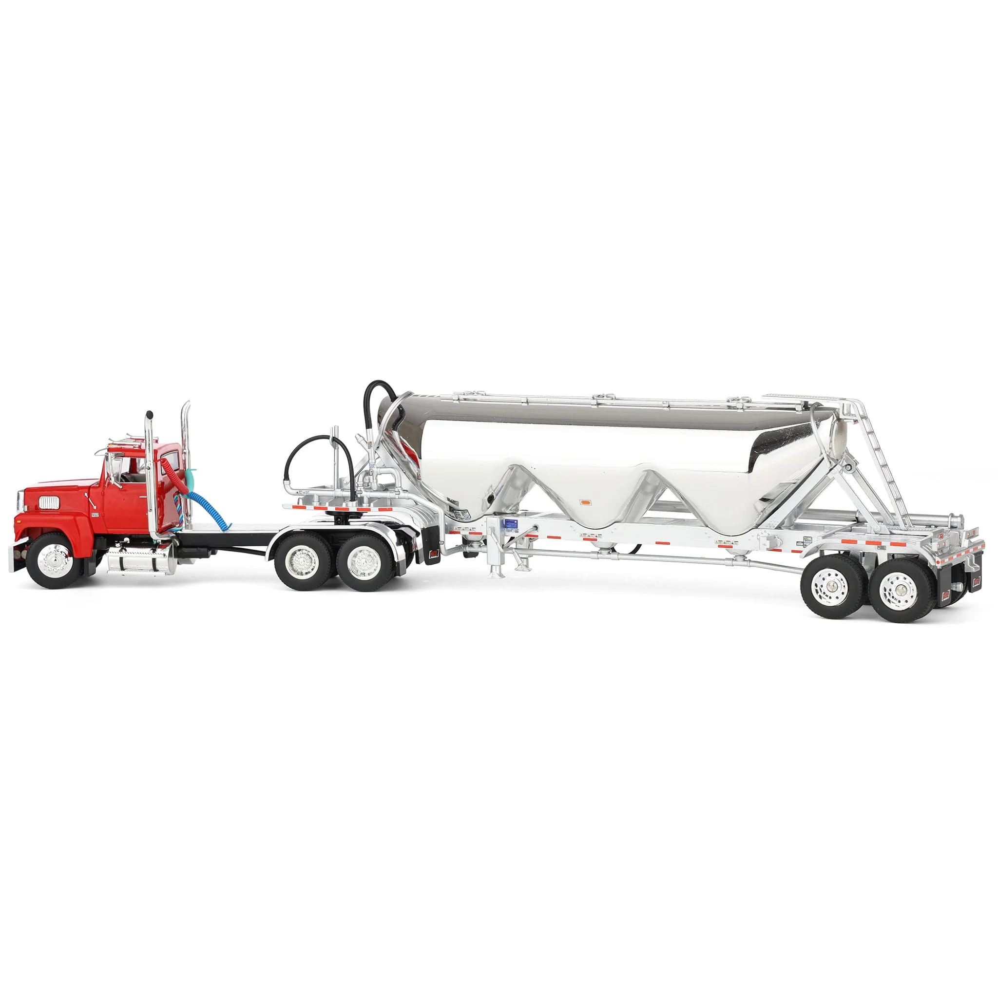 1/64 Heil Red Ford LTL 9000 Day Cab with Heil Pneumatic Tank Trailer, DCP by First Gear - Image 4