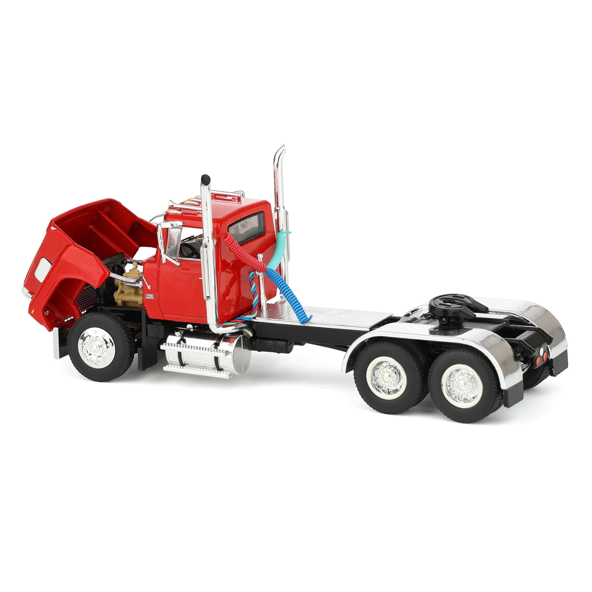 1/64 Heil Red Ford LTL 9000 Day Cab with Heil Pneumatic Tank Trailer, DCP by First Gear - Image 5